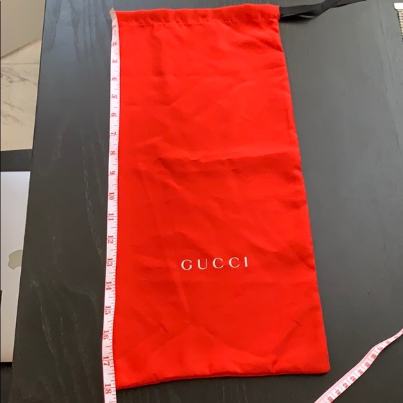 Silky Set of 2 Red Gucci Dust Bags - Picture 9 of 11